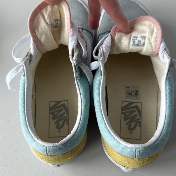 Vans Old Skool Pastel Colorblock Platform Shoes - Picture 12 of 16